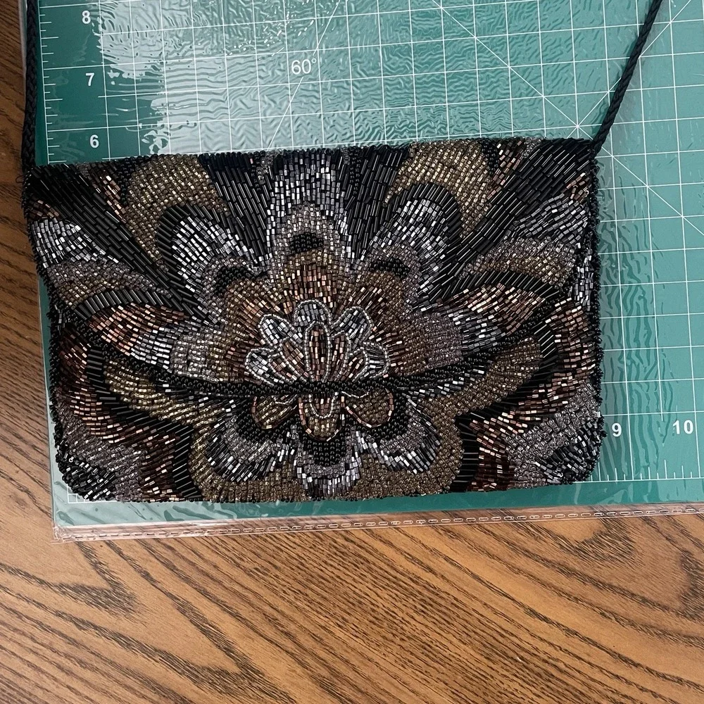 Carla Marchi Beaded‎ Purse  -  Glass-Beaded Evening Bag